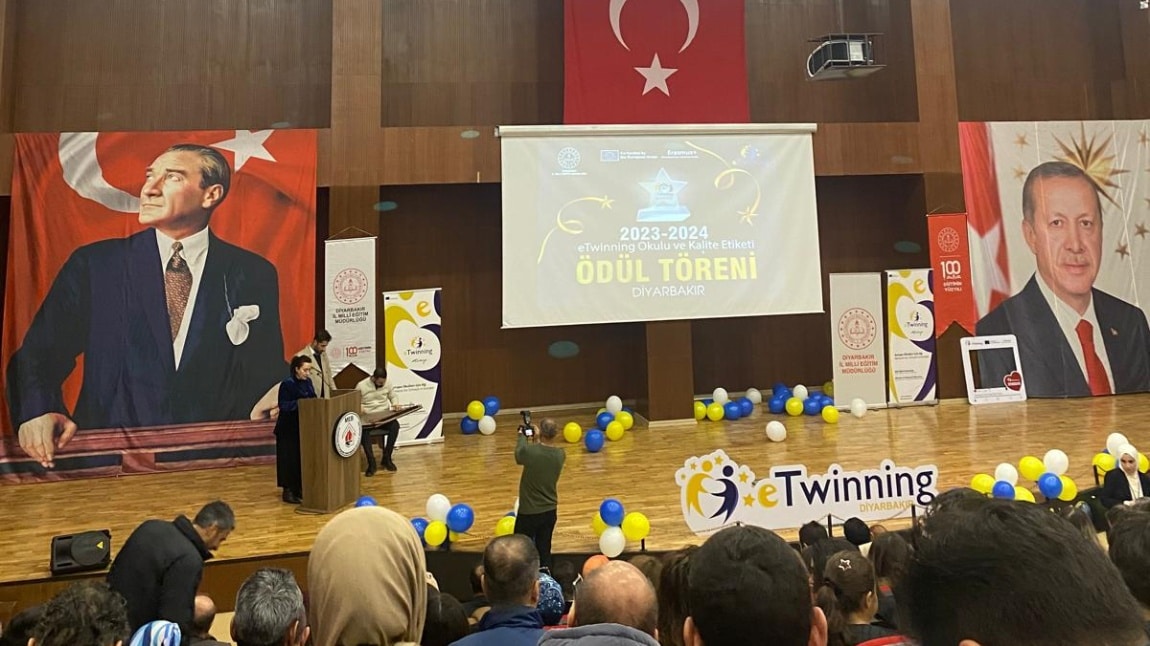 e Twinning Kalite etiketi Unvanımızı aldık!!!